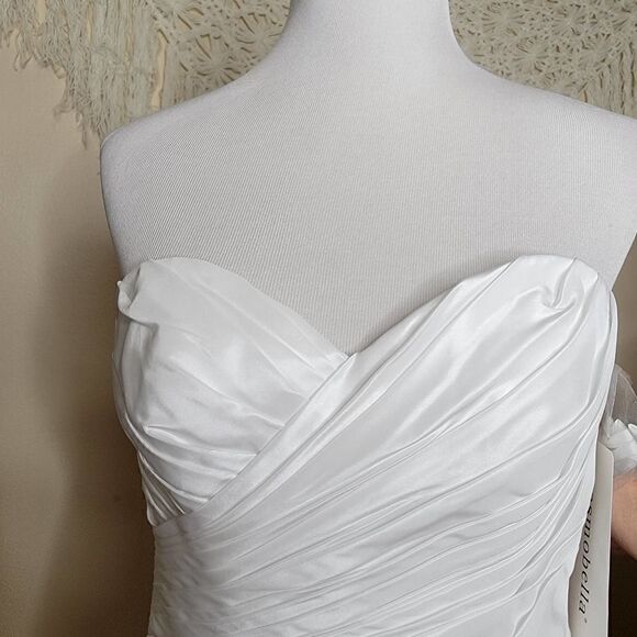 Cosmobella Sweetheart Pleated Strapless Wedding Dress White Size 2 - Picture 7 of 15